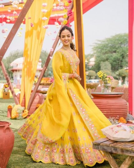 Qutenza Women’s Sequence With Thread And Jari Embroidery Work Georgette Ethnic wear Semi-stitched Lehenga Choli With Dupatta (S_A_E_875926_Yellow_Free Size) by VintaVool
