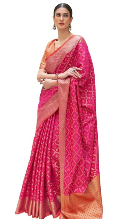 SWORNOF Women’s Patola Silk Saree With Unstitched Boluse Piece by VintaVool